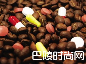 咖啡与药片