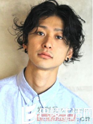 脸大适合什么发型