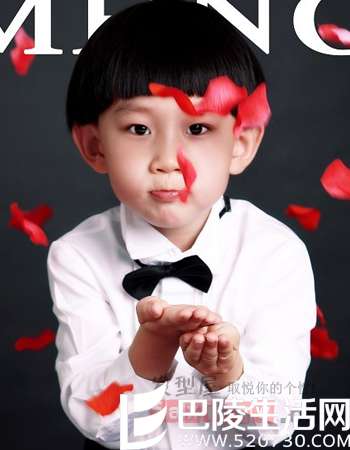 小男孩时尚发型 小男孩时尚发型