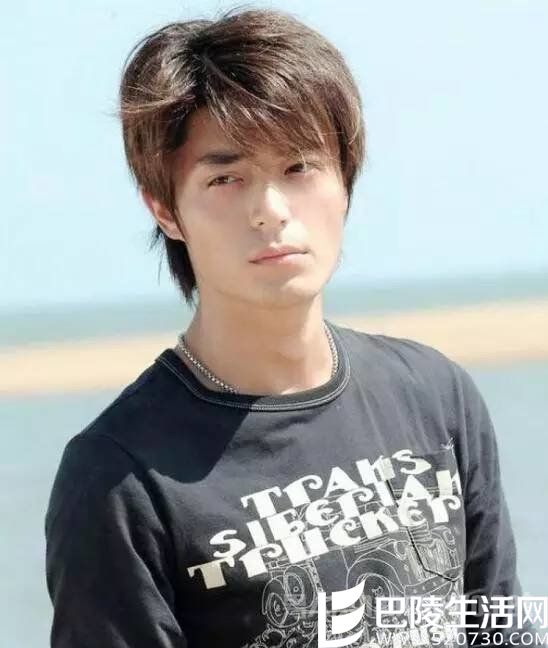 蓬松的短发 蓬松的短发