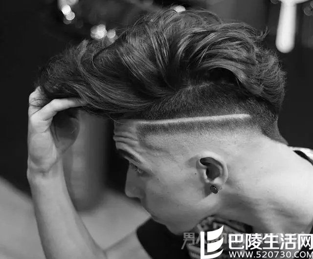  Tousled Long Hair + Hard Part