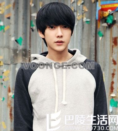 黑色的短发 黑色的短发