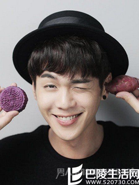 锅盖头发型 锅盖头发型