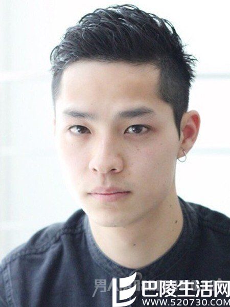 男士圆脸发型 男士圆脸发型