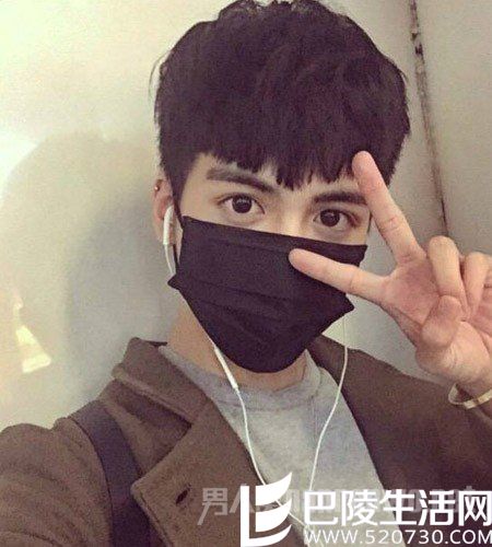 曾舜晞自拍 曾舜晞自拍