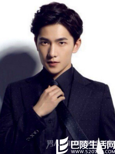 杨洋成熟气质 杨洋成熟气质