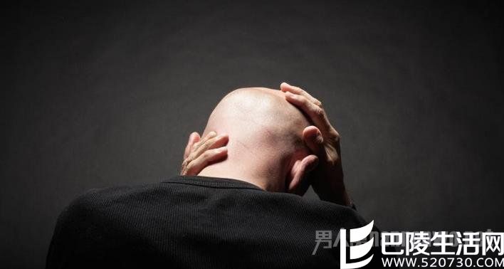 男士脱发是什么原因 男士脱发是什么原因