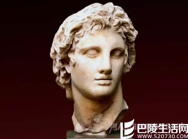 亚历山大 亚历山大