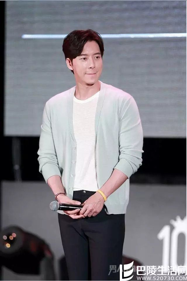 复古中分发型 复古中分发型