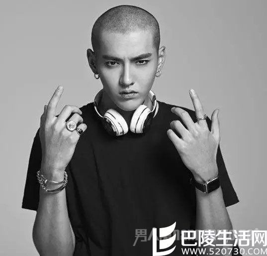 吴亦凡寸头 吴亦凡寸头