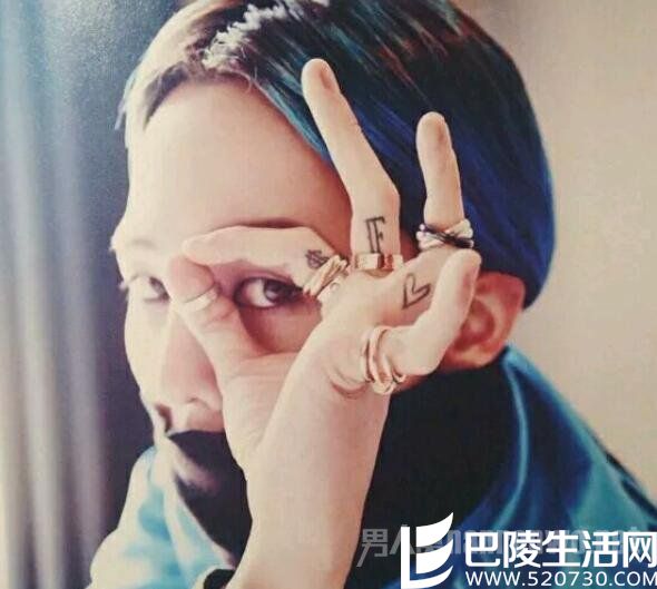 权志龙发型 权志龙发型