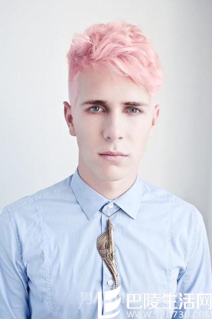 粉色头发怎么染