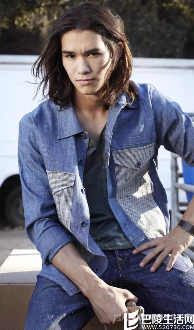 男士留长发 男士留长发