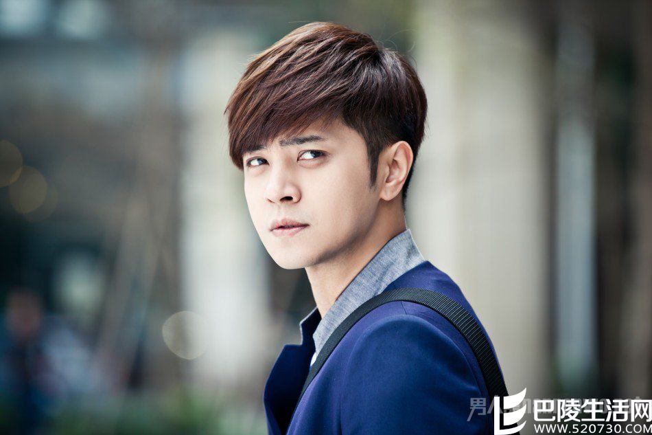 小圆脸适合什么发型