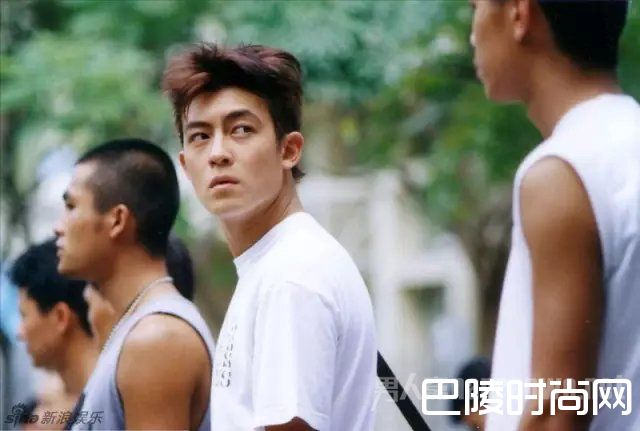 陈冠希白T 陈冠希白T