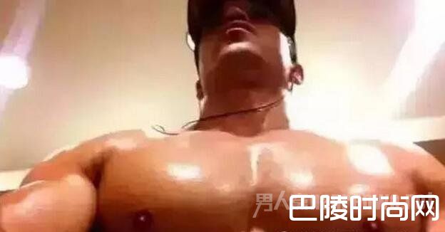 男人胸肌 男人胸肌