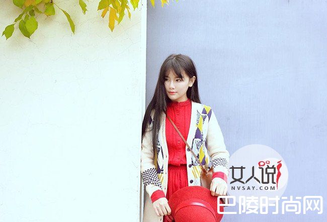 化淡妆时如何淡化眼袋 小技巧教你轻松打造魅力双眼