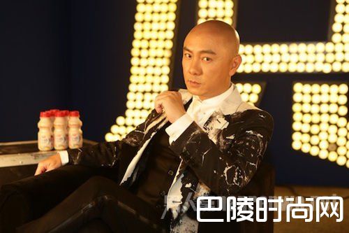 张卫健光头造型