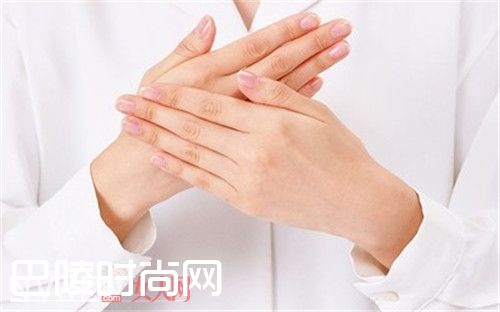 手部美白怎么做_双手美白的方法有哪些 芊芊玉手怎么养出来