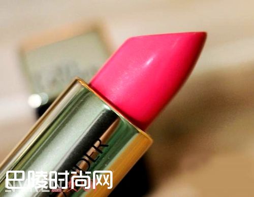 雅诗兰黛倾慕唇膏魅色系列 _最暖心的哄女友方式 不来几支口红怎么行