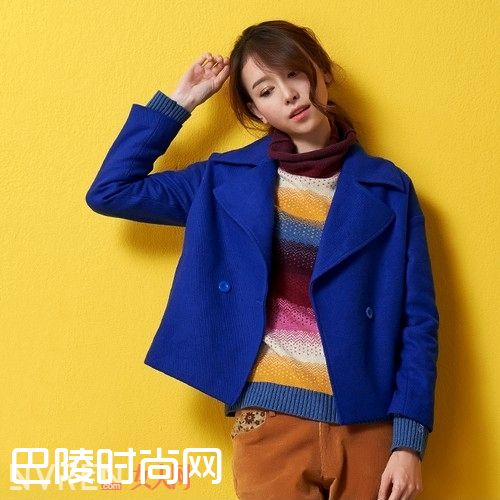 翻领纯色毛呢外套_百变短款毛呢外套 才是冬日的时尚杀手锏