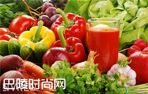 喝蔬菜汁能减肥吗_要想瘦就喝蔬菜汁 每天喝一杯排毒瘦身又养颜 