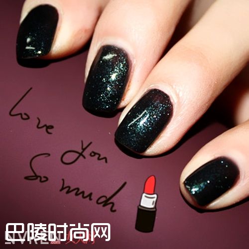 黑色指甲油使用诀窍_不同颜色指甲油的使用诀窍 轻松成为美妆达人