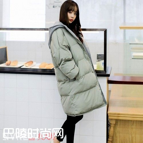 中长款拼接大码棉服_普通棉服也有不羁的灵魂 时尚个性就靠它 中长款拼接大码棉服_普通棉服也有不羁的灵魂 时尚个性就靠它