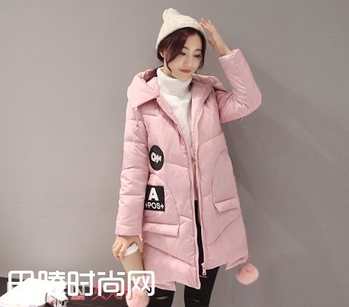 简约连帽毛球棉服_普通棉服也有不羁的灵魂 时尚个性就靠它 简约连帽毛球棉服_普通棉服也有不羁的灵魂 时尚个性就靠它