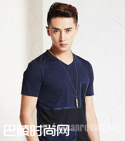 男发型两边短中间厚