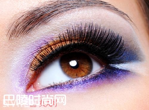 平涂法画眼影_五种常见眼影画法学起来 冬季美美就靠它