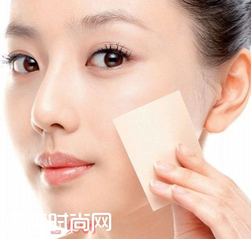 卸妆油去黑头_女生去黑头的五个方法 别说我没告诉你哦