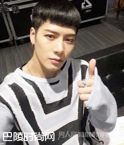 王嘉尔锅盖头 王嘉尔锅盖头