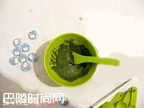 绿豆牛奶面膜制作方法_五款中药排毒祛痘面膜介绍 不妨制作看看