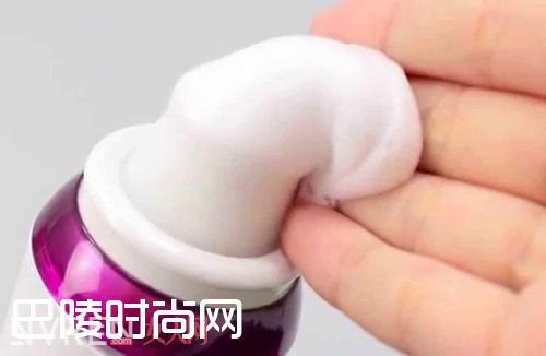 松下洁面仪泡沫洁面使用方法_松下洁面仪还能卸妆 快来看看它的使用方法