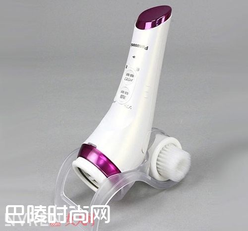 松下洁面仪温热卸妆使用方法_松下洁面仪还能卸妆 快来看看它的使用方法