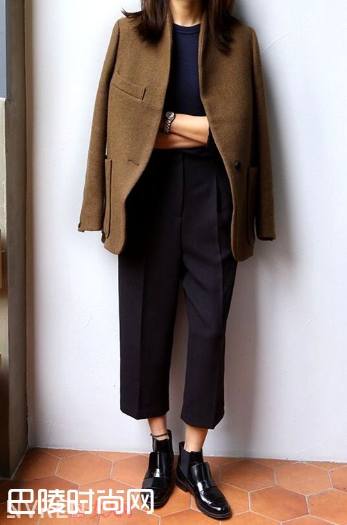 冬天穿短靴_冬天穿什么鞋子才时髦又百搭 看看你就知道了