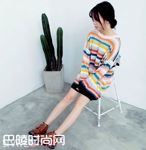 圆头加绒中跟短靴_短靴才是时尚的风向标 如此精致不得不来一双