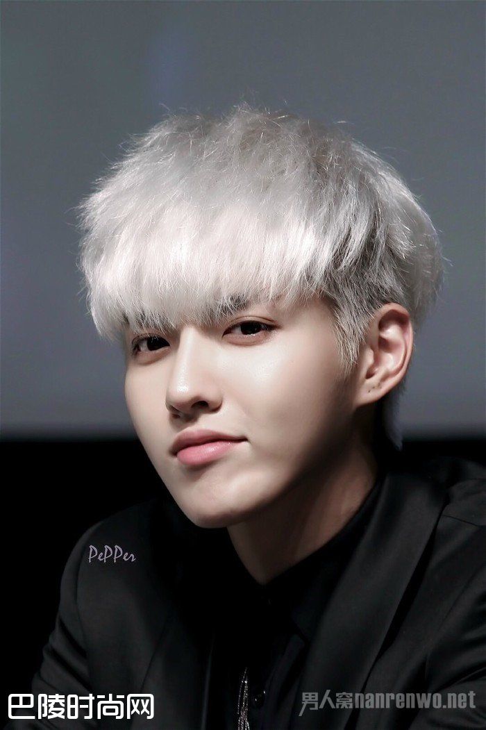 吴亦凡银发