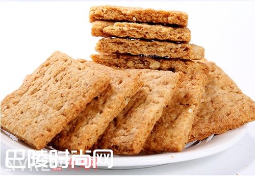 健康燕麦蔬菜小饼干做法_燕麦