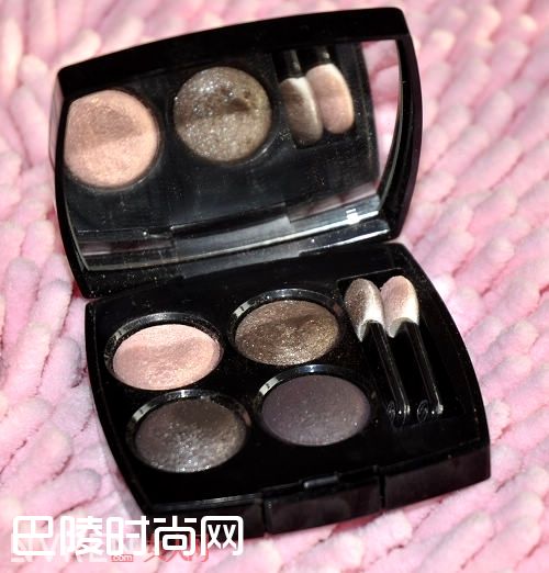 香奈儿四色眼影_五款好用的眼影品牌推荐 帮你打造诱惑媚眼