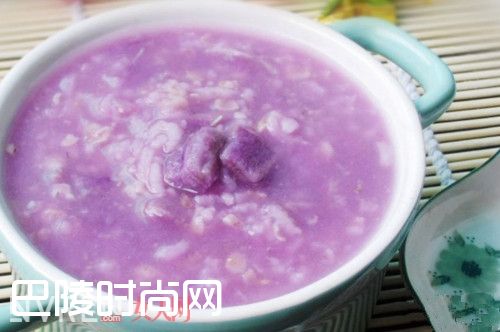 紫糯米燕麦莲子粥做法_燕麦