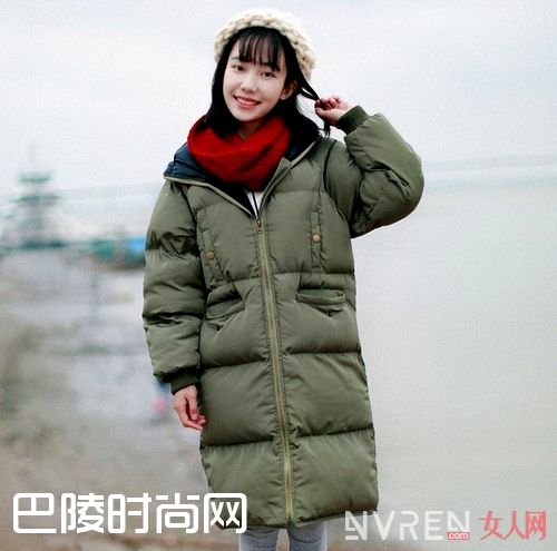 情侣连帽面包服_揭开面包服的表象 原来它还可以这么显瘦