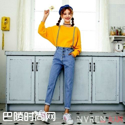 牛仔背带裤_内搭才是冬日时尚的重中之重 你选对了吗