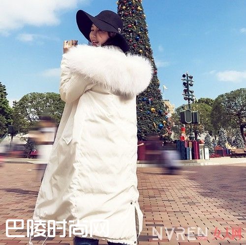 过膝连帽羽绒外套_满足你的心中所想 这样的外套才叫刚刚好 过膝连帽羽绒外套_满足你的心中所想 这样的外套才叫刚刚好