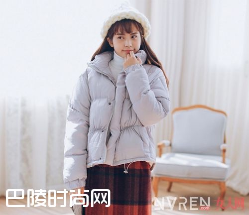 宽松短款面包服_揭开面包服的表象 原来它还可以这么显瘦