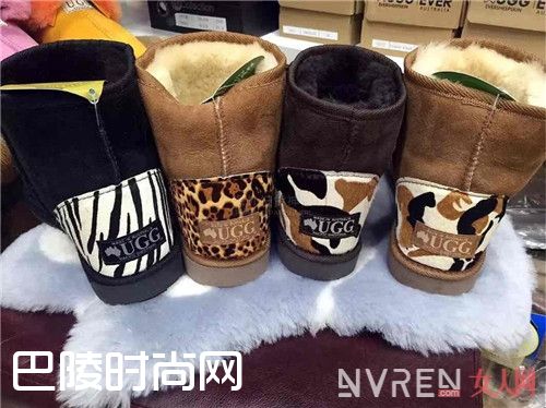 高领毛衣搭配什么完美_大衣里面穿什么好看 四招让你气质翻倍