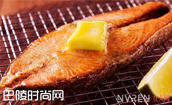 鲑鱼食谱_逢年过节胖三斤 十种刮油食物让你吃不胖