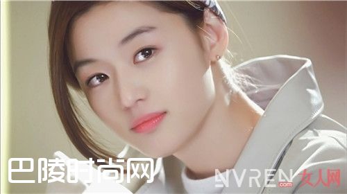 唇膏对于女人的重要性_有色唇膏大比拼 化身满满心机Girl