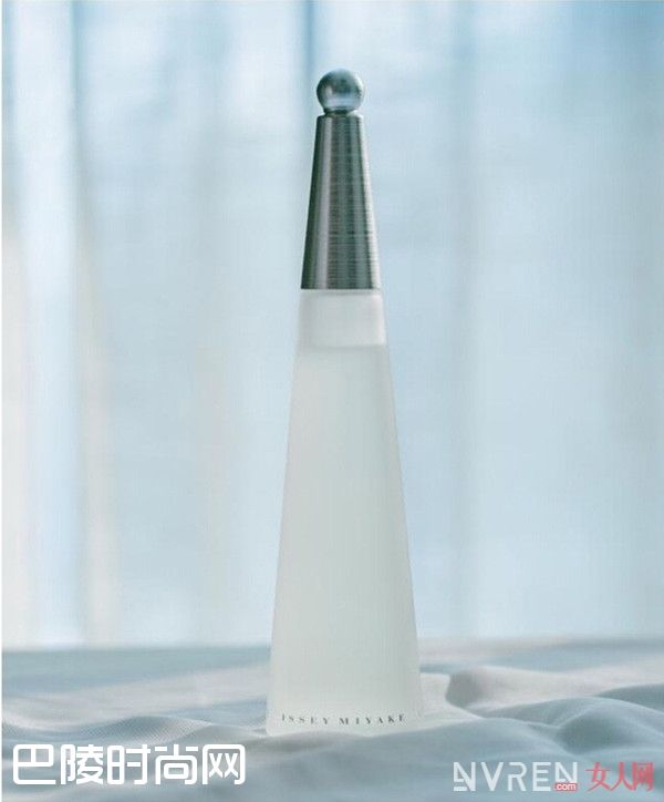 巨蟹座香水_最适合十二星座女人气质的香水